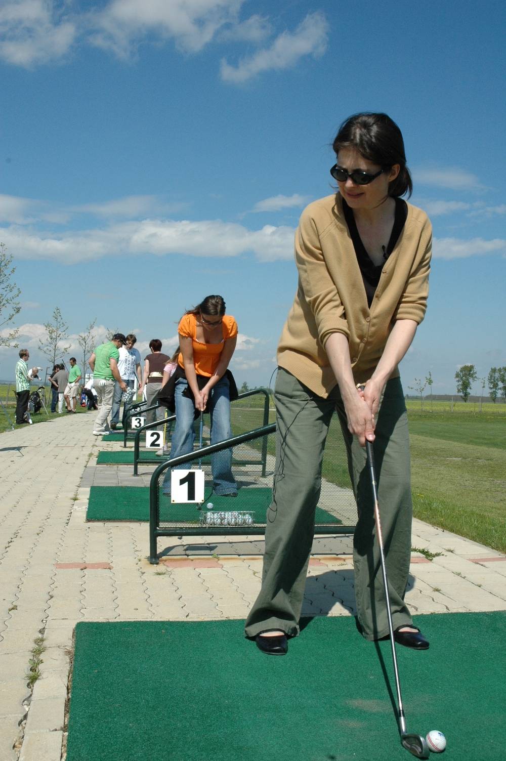 Szezonnyitó a büki golfpályán fotó: Gomba