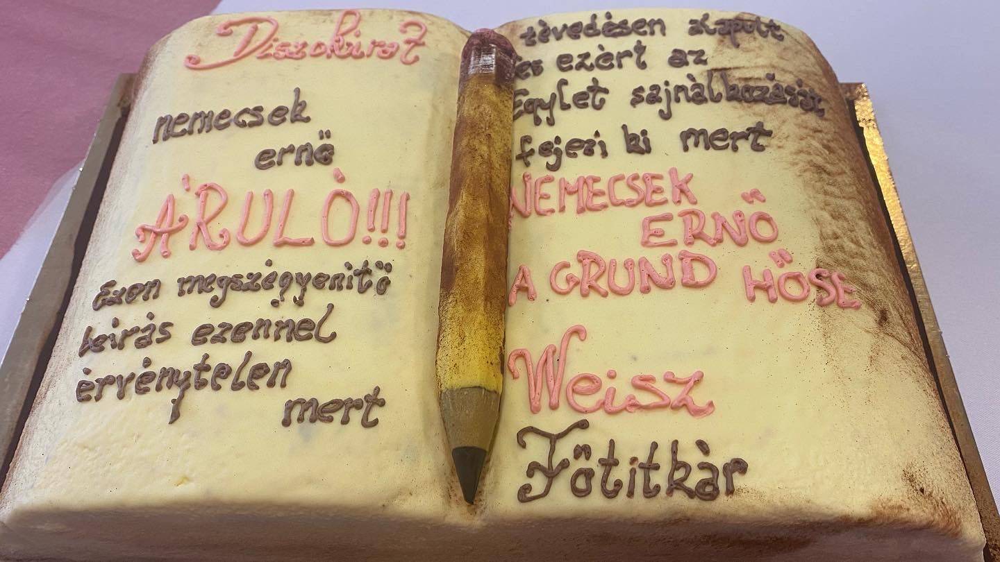 A Pál utcai fiúk 50. előadás -torta fotó: wssz