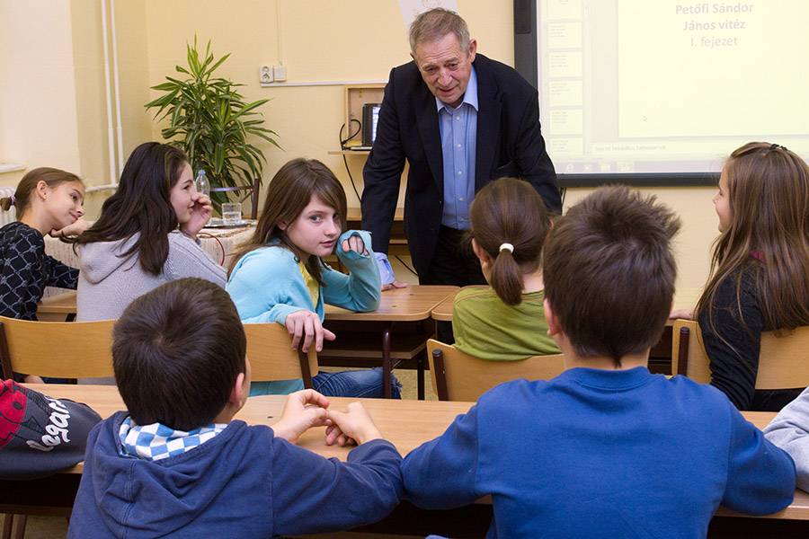 Kis versmondás - Brenner Általános Iskola fotó: Mészáros Zsolt